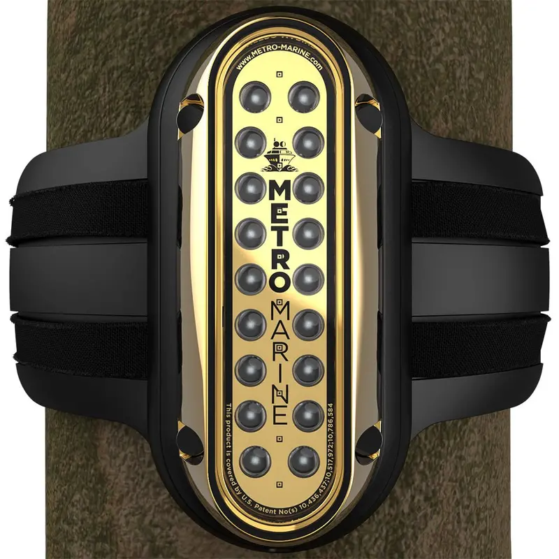 Metro Marine High-Output Vertical Piling Mount Light W/Intelligent Monochromatic Leds - Green, 45 Beam [F-Pme1-V-G3-45] 1